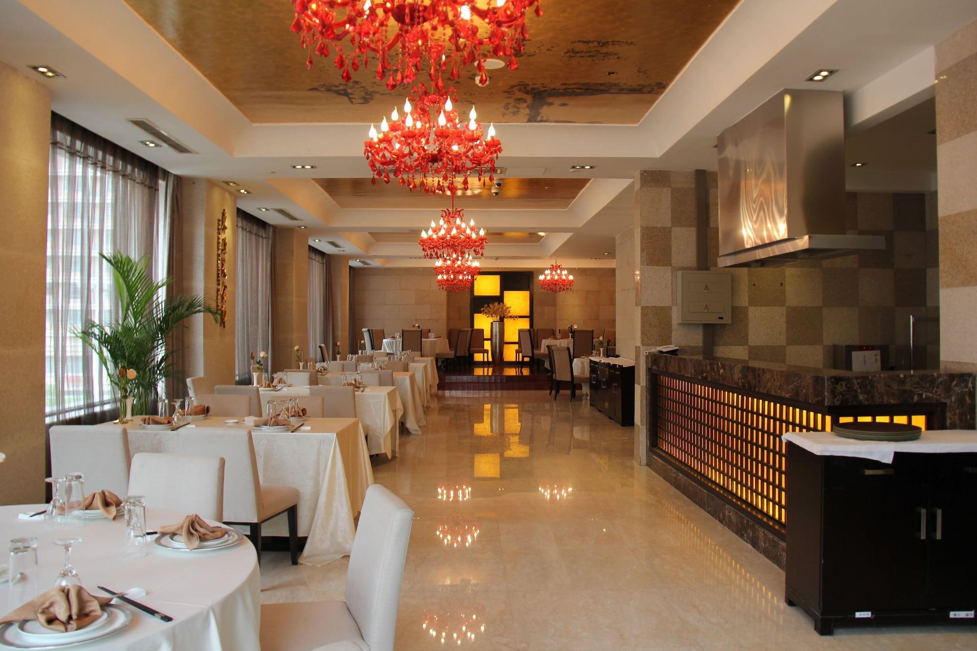 Weifang Ramada Plaza Hotel Экстерьер фото