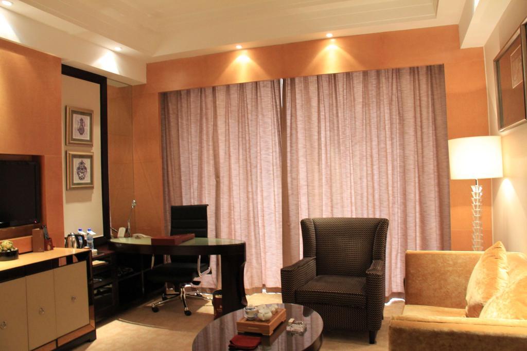 Weifang Ramada Plaza Hotel Номер фото